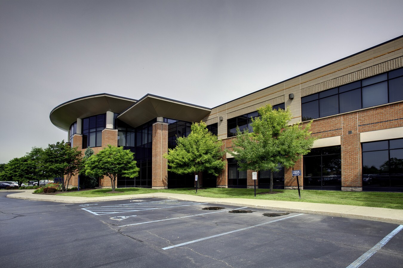 6400 Main St, Williamsville, NY 14221 Village Park Business Center