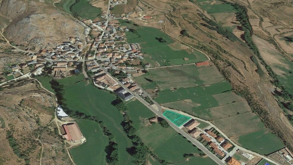 Land in Puebla de Lillo for sale - Building Photo - Image 3 of 4