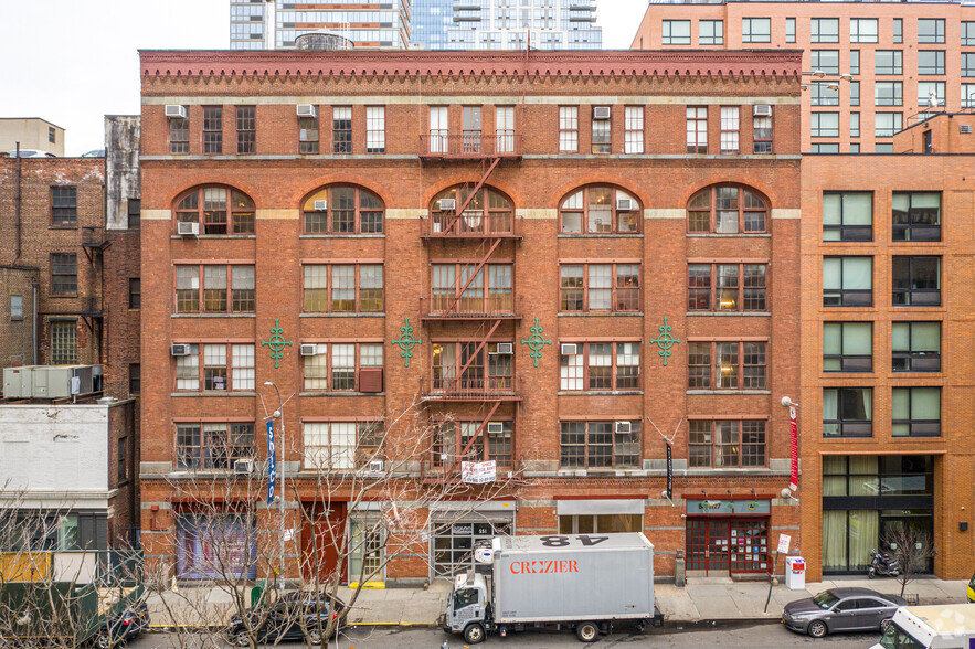 548 W 28th St, New York, NY for lease - Building Photo - Image 1 of 9