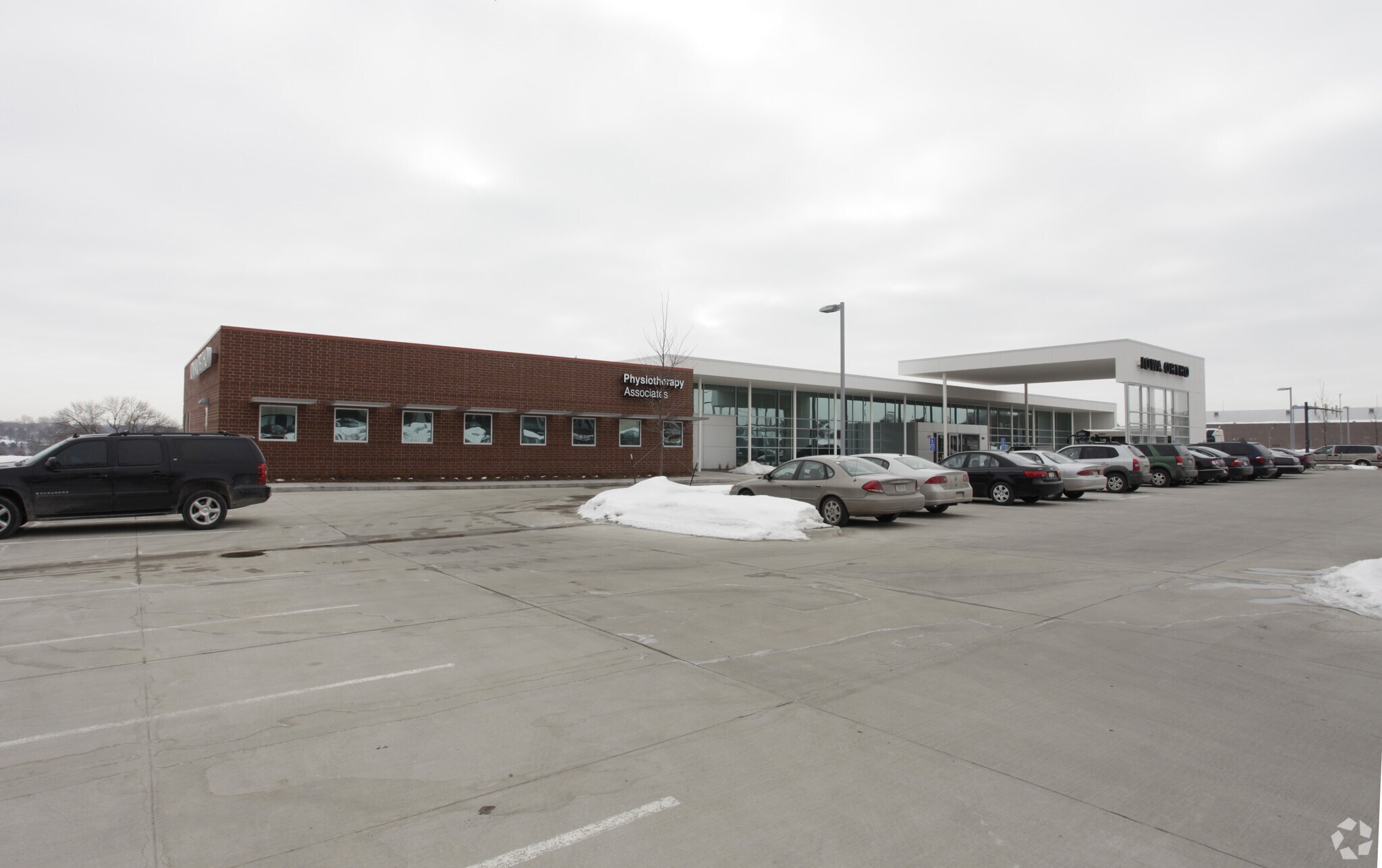 450 Laurel St, Des Moines, IA for lease Primary Photo- Image 1 of 3