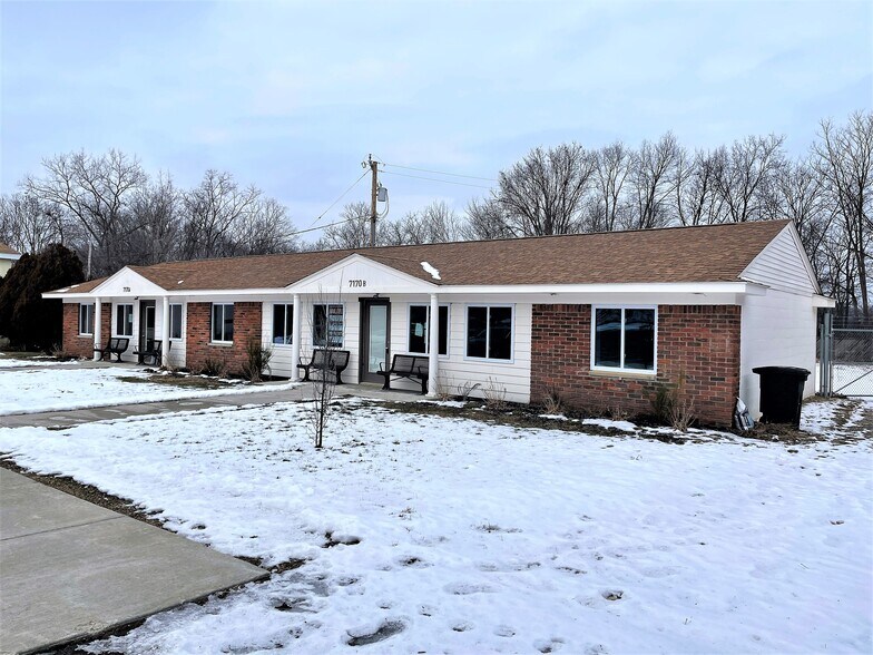 7170 Dixie Hwy, Clarkston, MI 48346