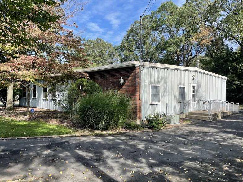 19 Washington Rd, West Windsor, NJ for sale - Building Photo - Image 1 of 1