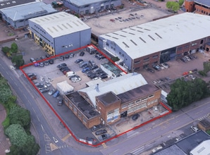 Warwick Rd, Borehamwood, HRT - AERIAL  map view