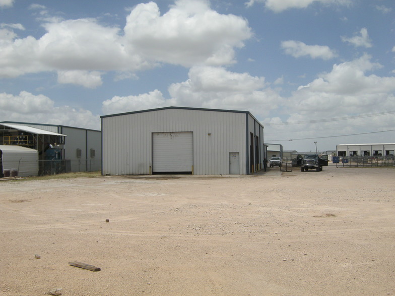 2901 S County Road 1255, Midland, TX for lease - Building Photo - Image 2 of 5