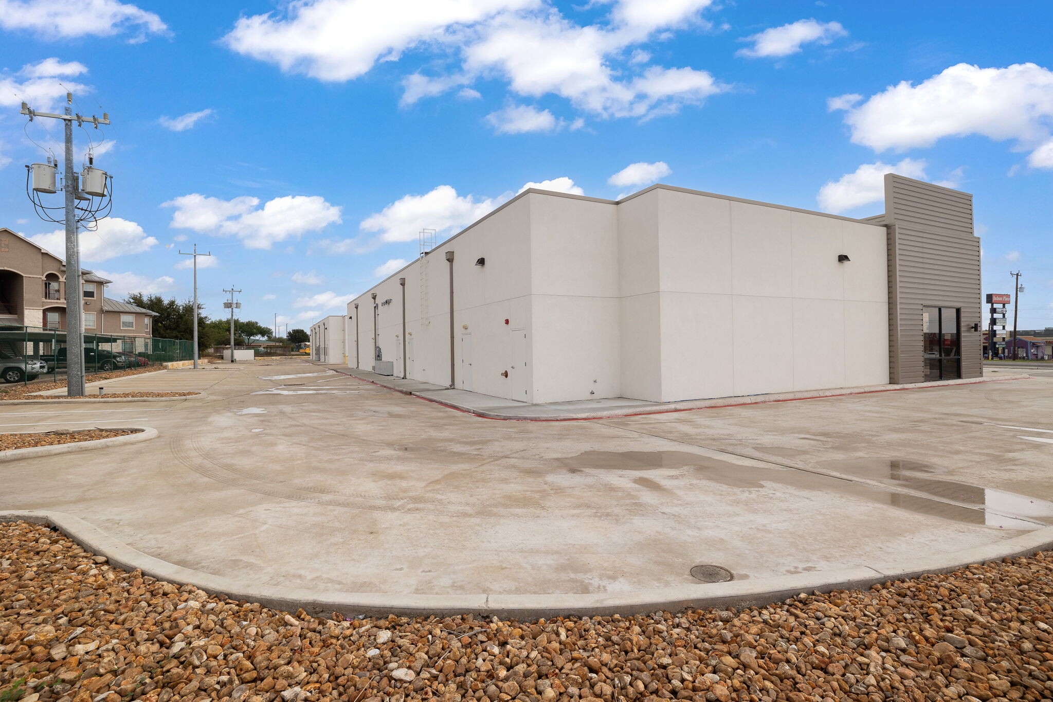 9179 FM 78, Converse, TX for lease Building Photo- Image 1 of 5