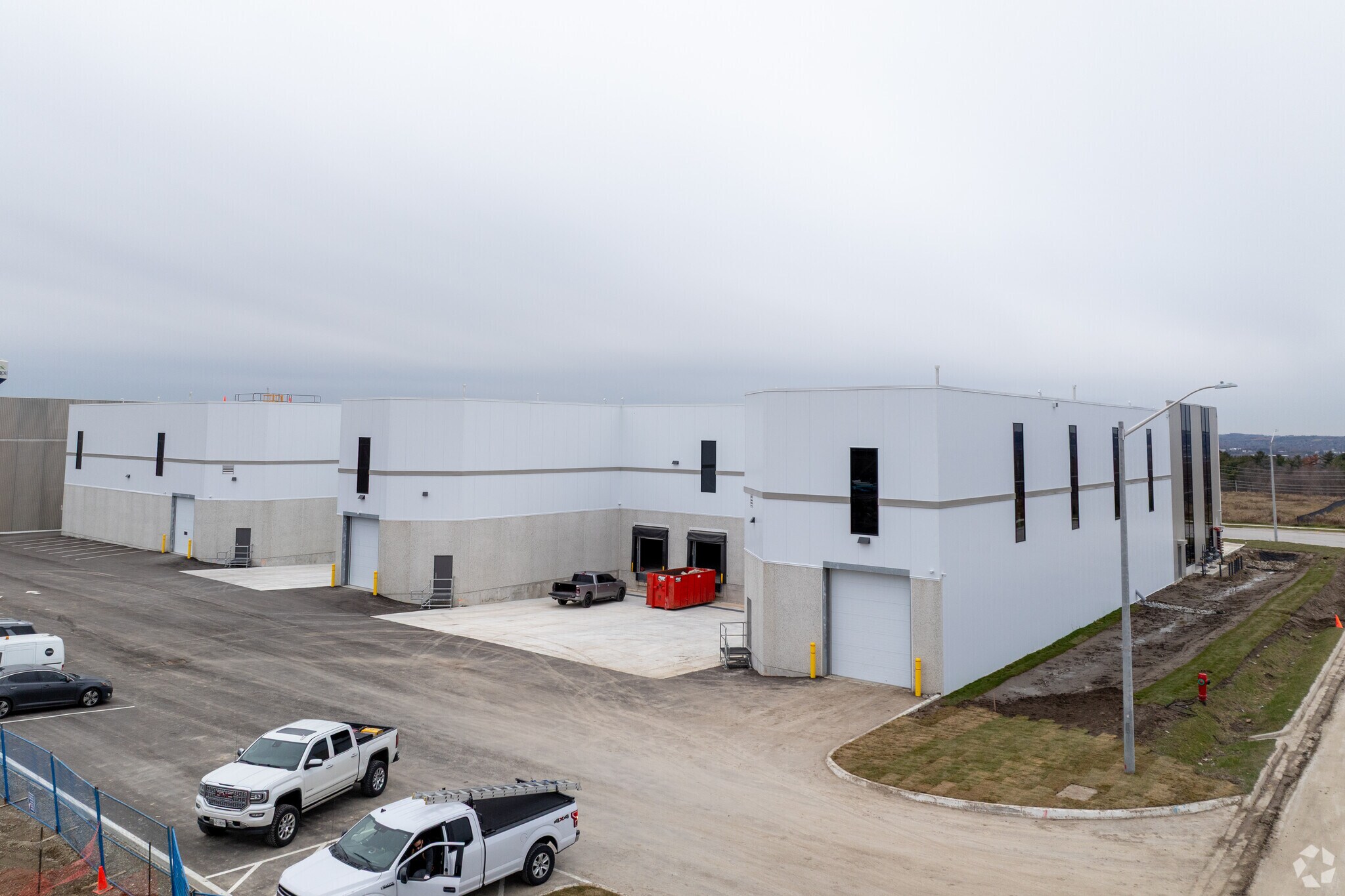 340 Addison Hall Cir, Aurora, ON for sale Primary Photo- Image 1 of 1