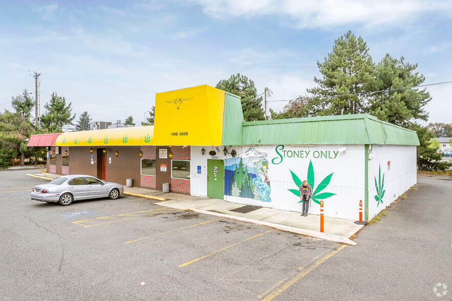 10287 SE Highway 212, Clackamas, OR for sale - Primary Photo - Image 1 of 4