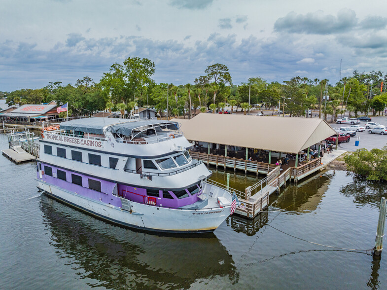 7915-7917 Bayview St, Port Richey, FL for sale - Aerial - Image 2 of 2