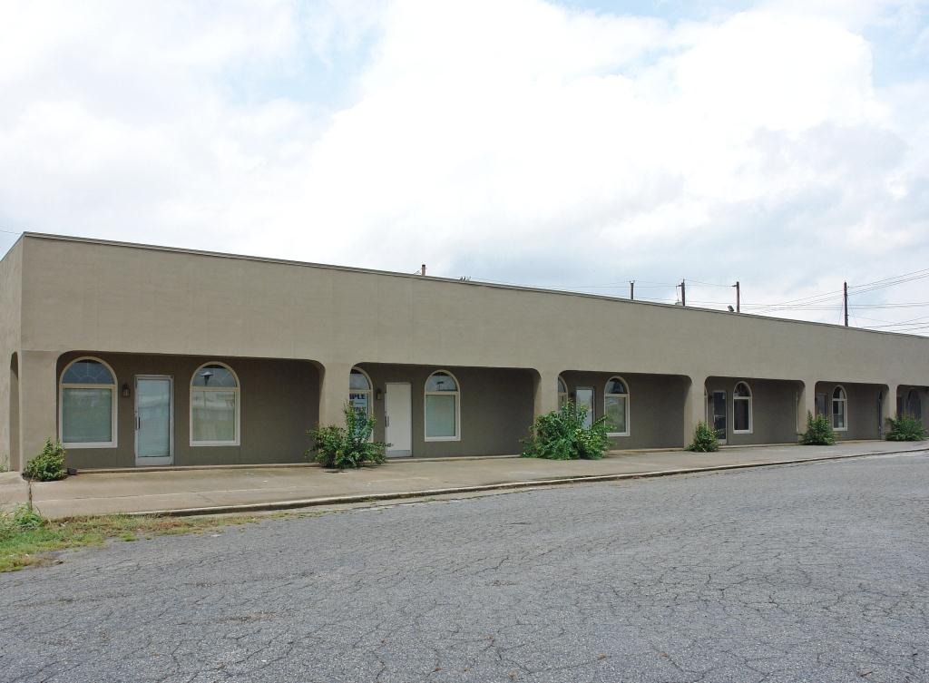 1208 S Main St, High Point, NC for sale Primary Photo- Image 1 of 1