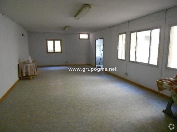 Office in Segovia, Segovia for lease - Interior Photo - Image 1 of 1