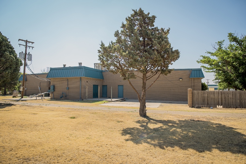 9712 8th Dr, Lubbock, TX for lease - Building Photo - Image 2 of 8