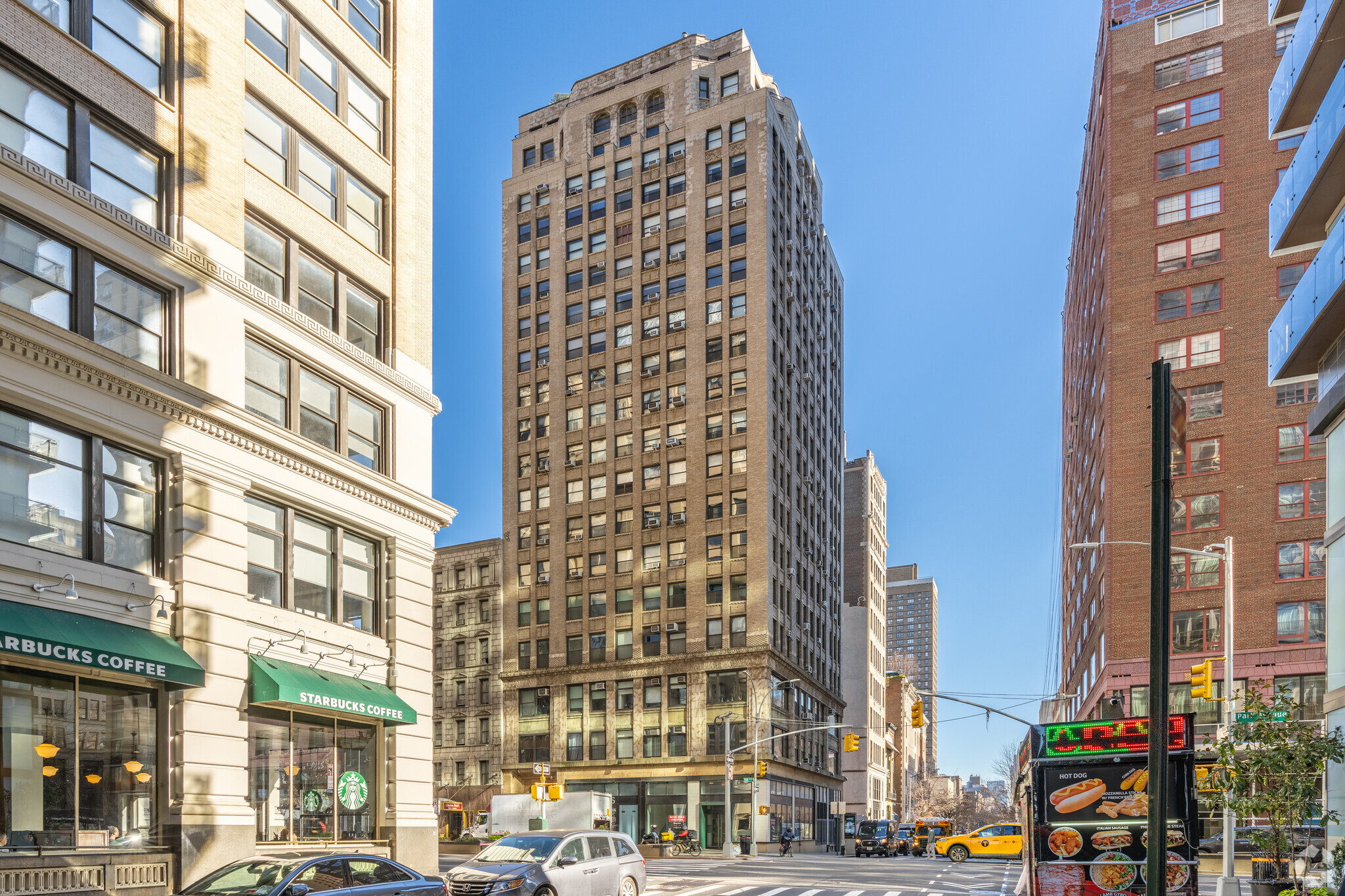 425 Park Ave S, New York, NY for lease Building Photo- Image 1 of 8