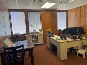 876 Loop 337, New Braunfels, TX for lease Building Photo- Image 1 of 4