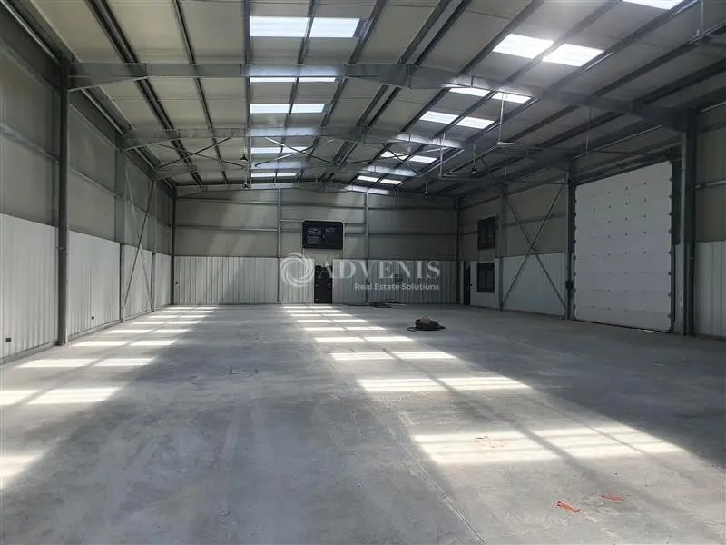 Location Bureaux 300 m² à 600 m² - Photo 1