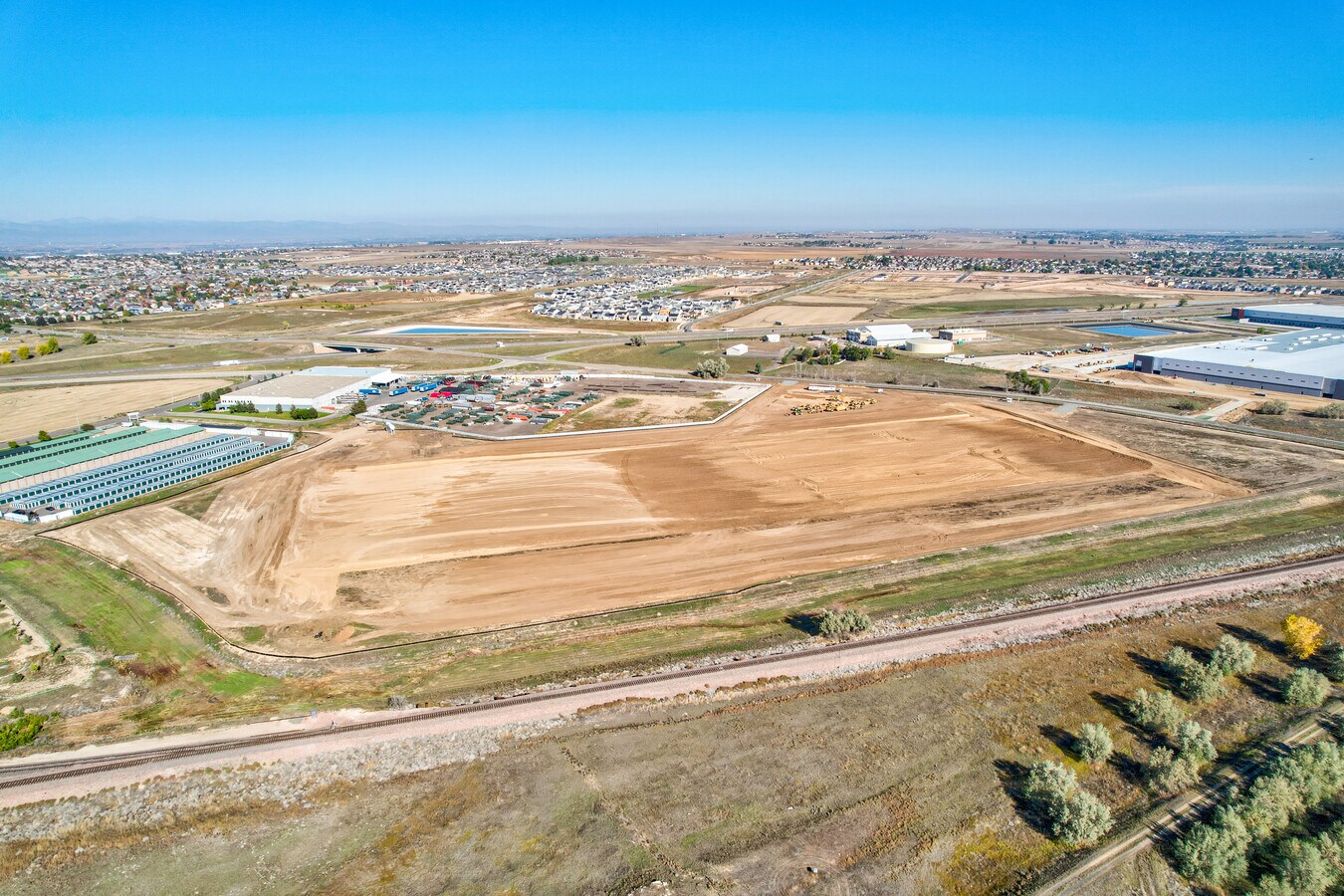 6196 East Bridge St, Brighton, CO 80603 Lovett 76 Logistics Center