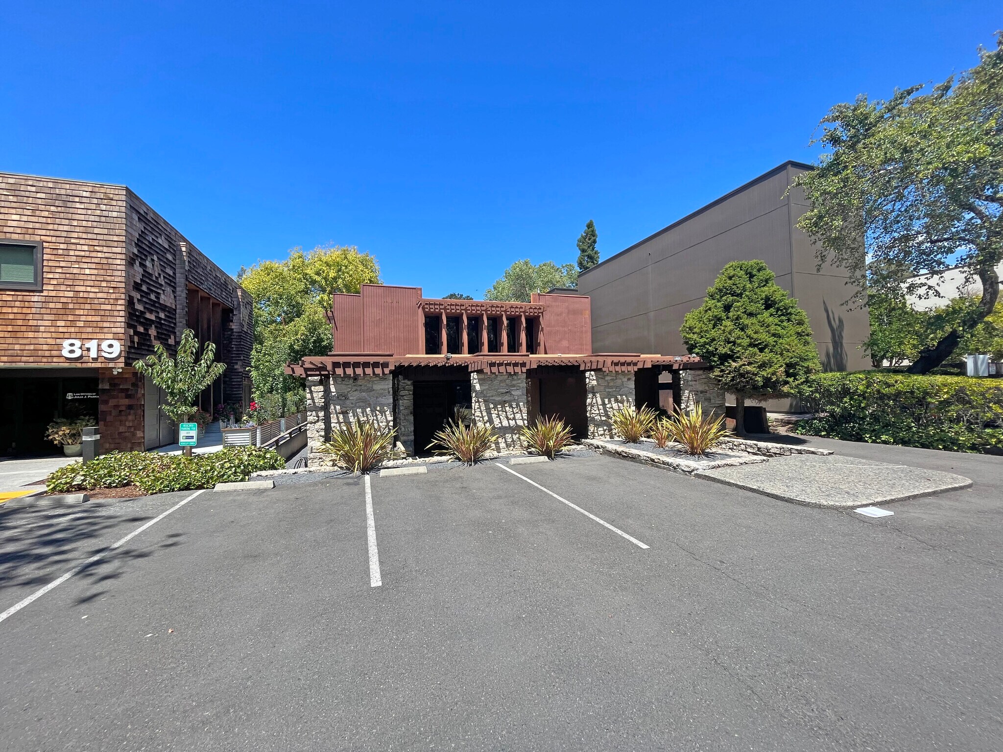 823 Sonoma Ave, Santa Rosa, CA 95404 Office Building for Lease