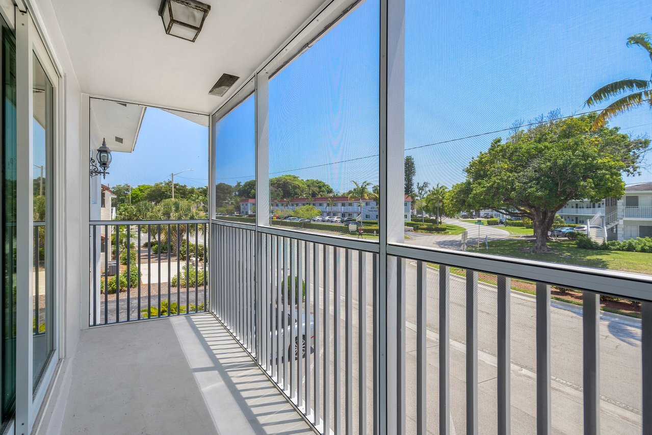 491 W Camino Real, Boca Raton, FL 33432 Multifamily for Sale