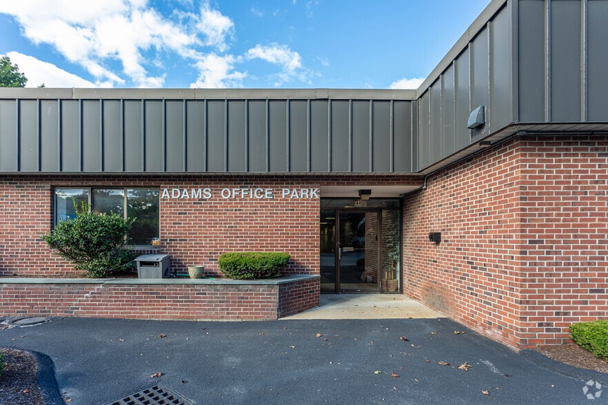 44 Adams St, Braintree, MA for lease - Building Photo - Image 3 of 14
