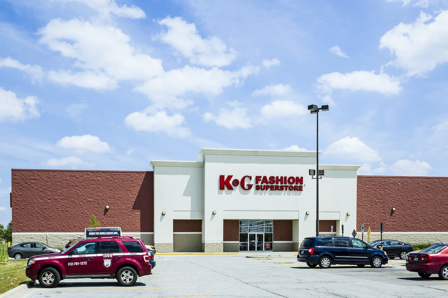 Note Sale | Foreclosure Judgment Update, Lansing, IL for sale - Building Photo - Image 1 of 1