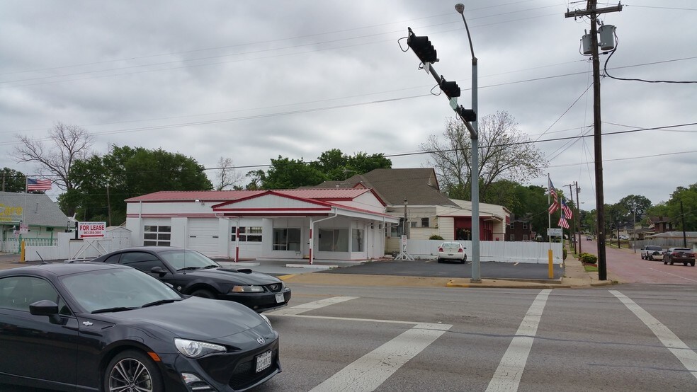 301 E Front St, Tyler, TX for sale - Primary Photo - Image 1 of 1