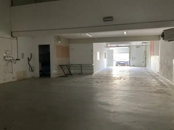 Industrial in Perpignan for sale - Interior Photo - Image 2 of 4