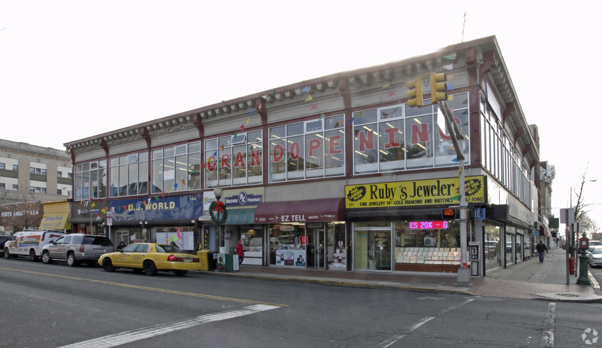 163165 Smith St, Perth Amboy, NJ 08861