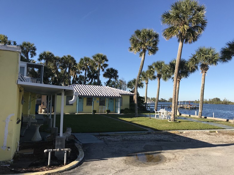 6275 S US Highway 1, Grant Valkaria, FL 32949 | LoopNet