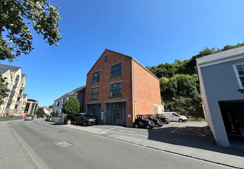 9 La Charotterie, Guernsey for lease - Building Photo - Image 2 of 2