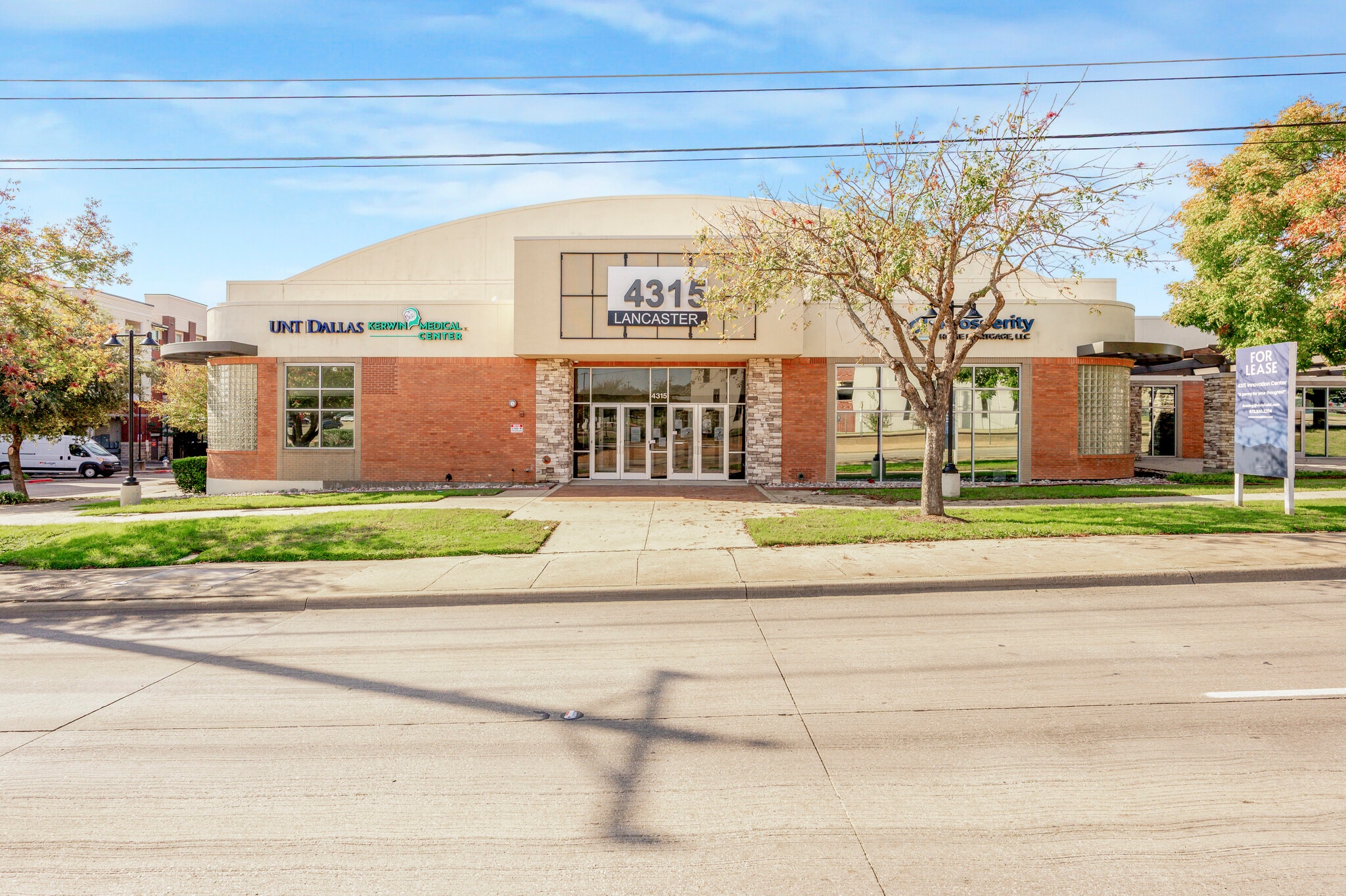 4315 S Lancaster Rd, Dallas, TX for lease Building Photo- Image 1 of 11