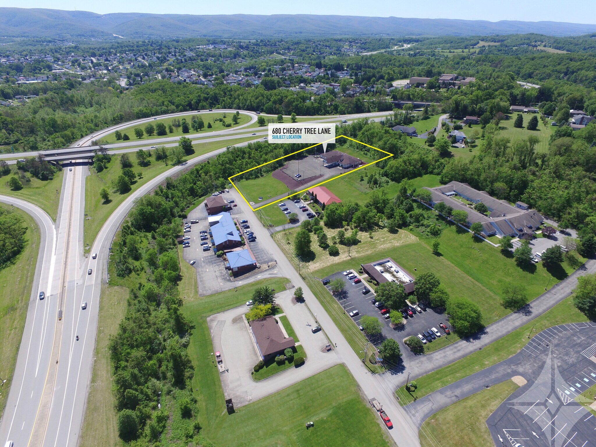 680 Cherry Tree Ln, Uniontown, PA 15401 Office/Special Purpose