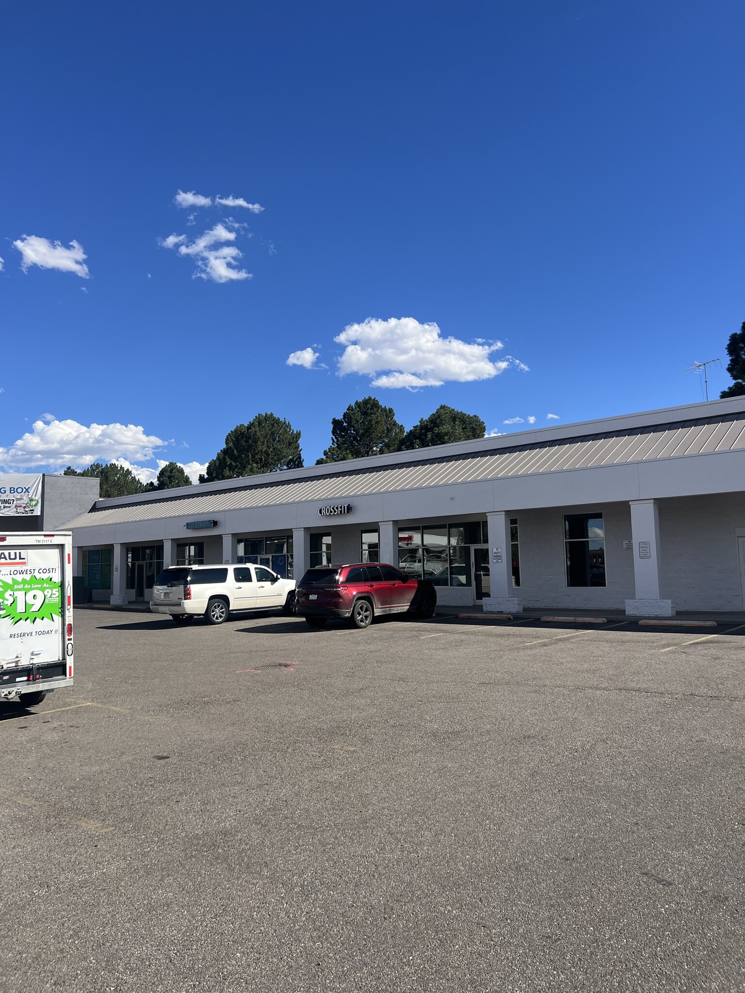 2200 S Monaco Pky, Denver, CO for lease Building Photo- Image 1 of 68