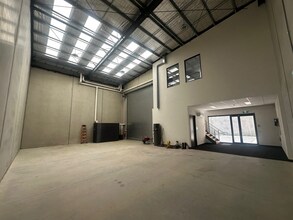 33 McKellar Way, Epping for lease Interior Photo- Image 1 of 5