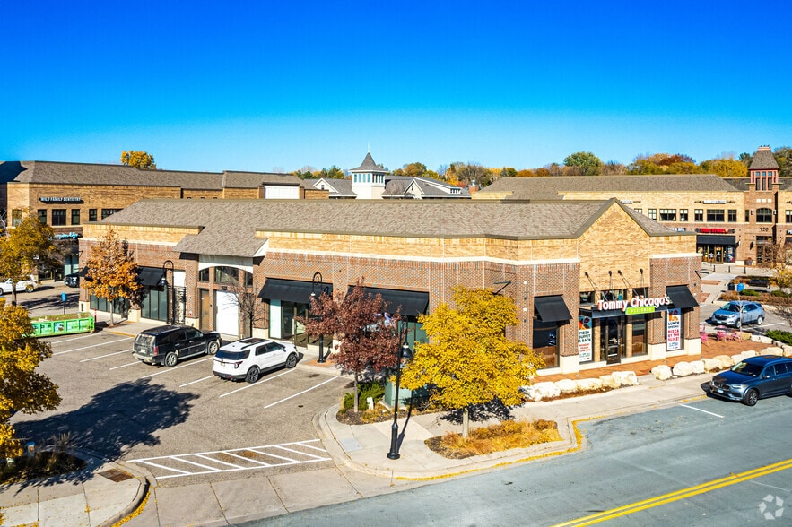 730 Main St, Mendota Heights, MN 55118