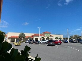 Banana River Square - Pub