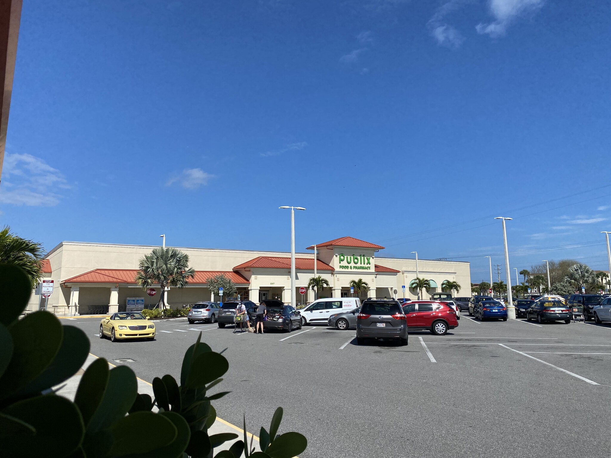 2005-2067 N Atlantic Ave, Cocoa Beach, FL for lease Building Photo- Image 1 of 8