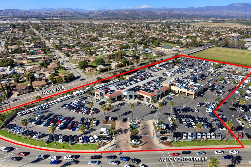 1501 Auto Center Dr, Oxnard, CA for sale - Building Photo - Image 3 of 9