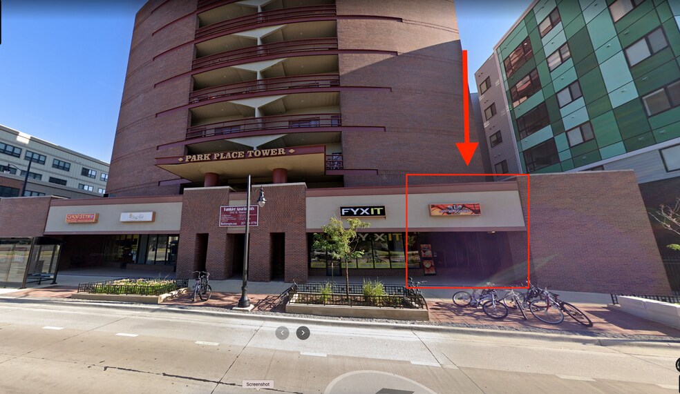 202 Green St E, Champaign, IL for sale - Building Photo - Image 1 of 1