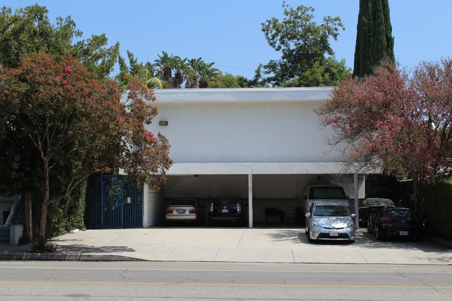 4350 Colfax Ave, Studio City, CA 91604