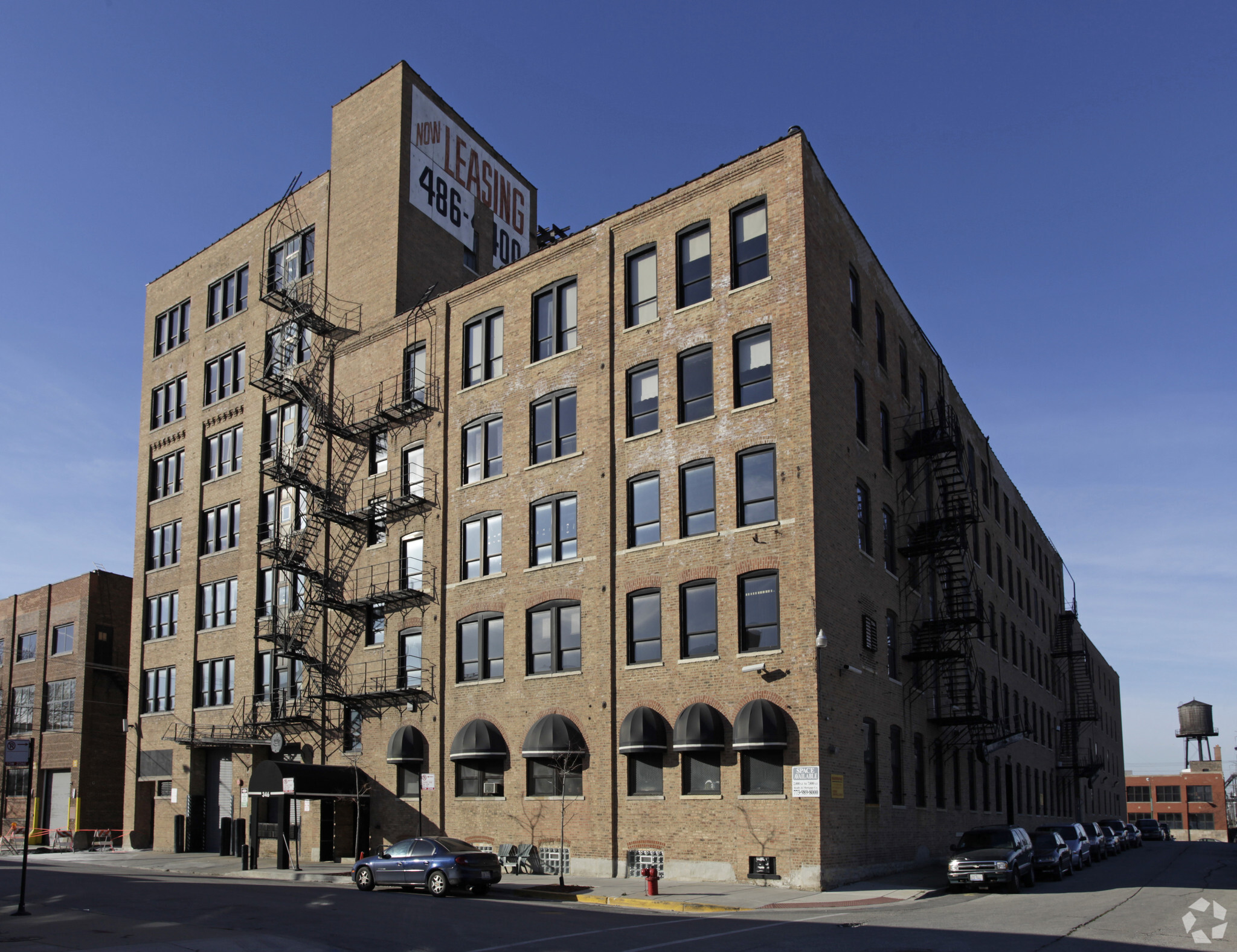 346 N Justine St, Chicago, IL for lease Building Photo- Image 1 of 23