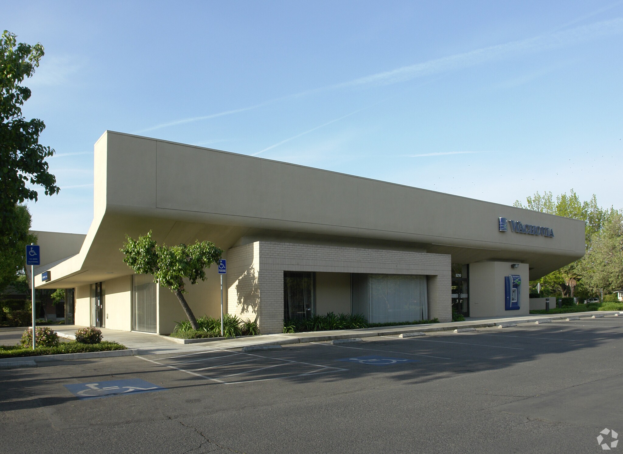 5210 N Palm Ave, Fresno, CA for lease Primary Photo- Image 1 of 5