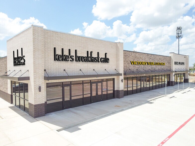 8625 Old Decatur Rd, Fort Worth, TX for sale - Building Photo - Image 3 of 10