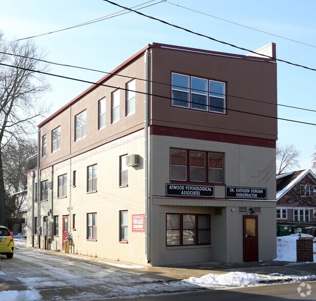 2713 Atwood Ave, Madison, WI for sale - Primary Photo - Image 1 of 1