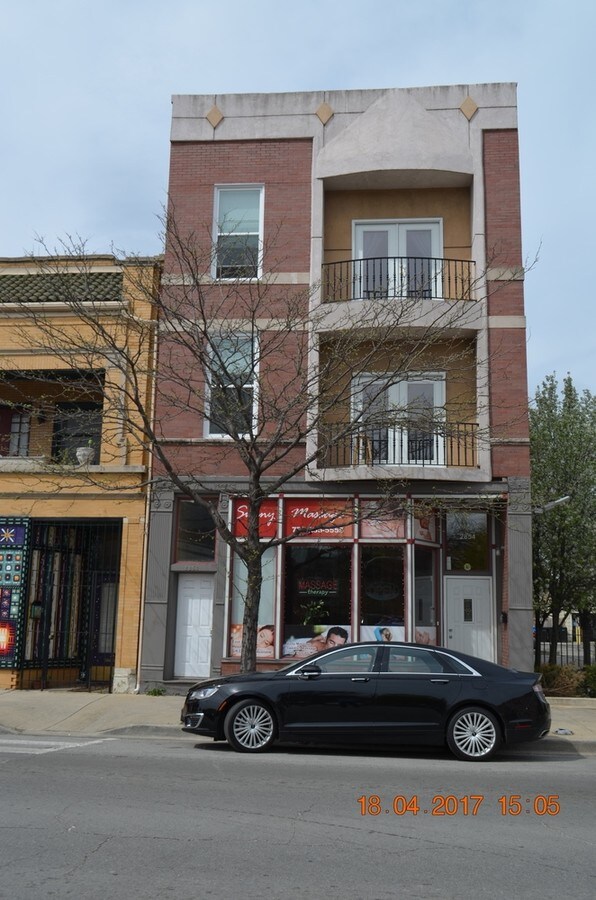 2854 W Armitage Ave, Chicago, IL 60647 Property Record
