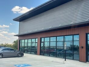15819 Farm to Market 1325 rd, Austin, TX for lease Interior Photo- Image 2 of 4