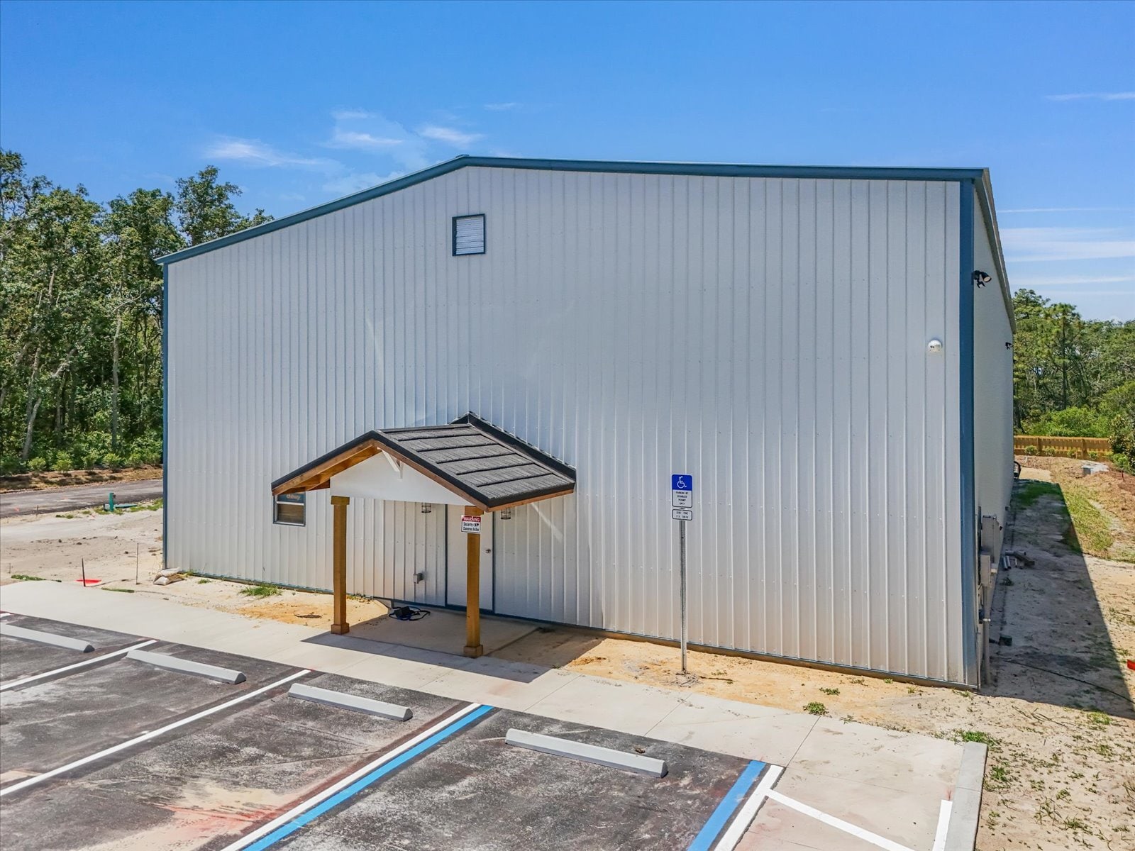 8037 Treiman Blvd, Webster, FL for sale Building Photo- Image 1 of 29