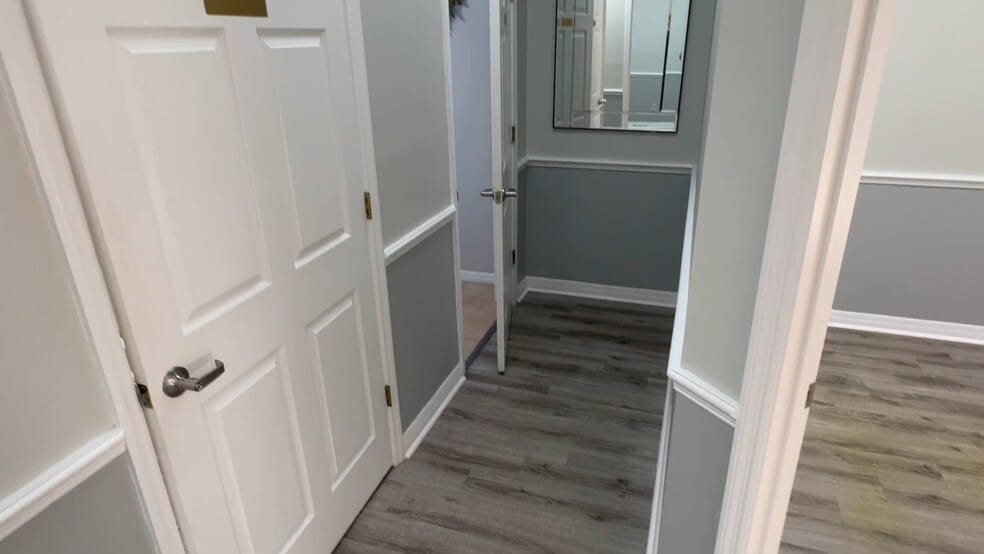 106 Commerce St, Lake Mary, FL for lease - Commercial Listing Video - Image 2 of 18