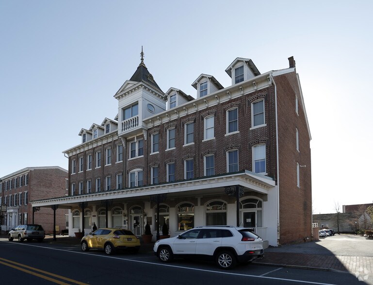 24 NW Front St, Milford, DE for lease - Primary Photo - Image 1 of 4