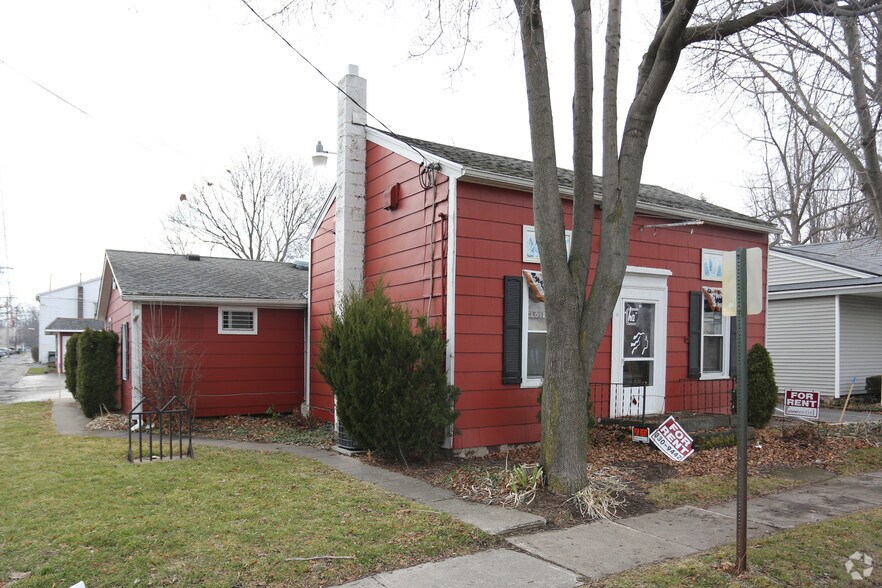 31 Clinton St, Brockport, NY for sale - Primary Photo - Image 1 of 1