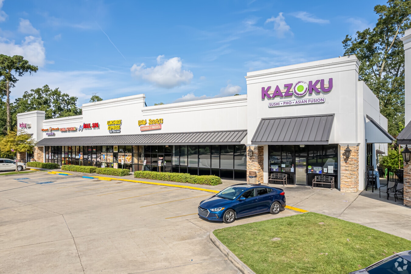 1660 Girod St, Mandeville, LA 70448