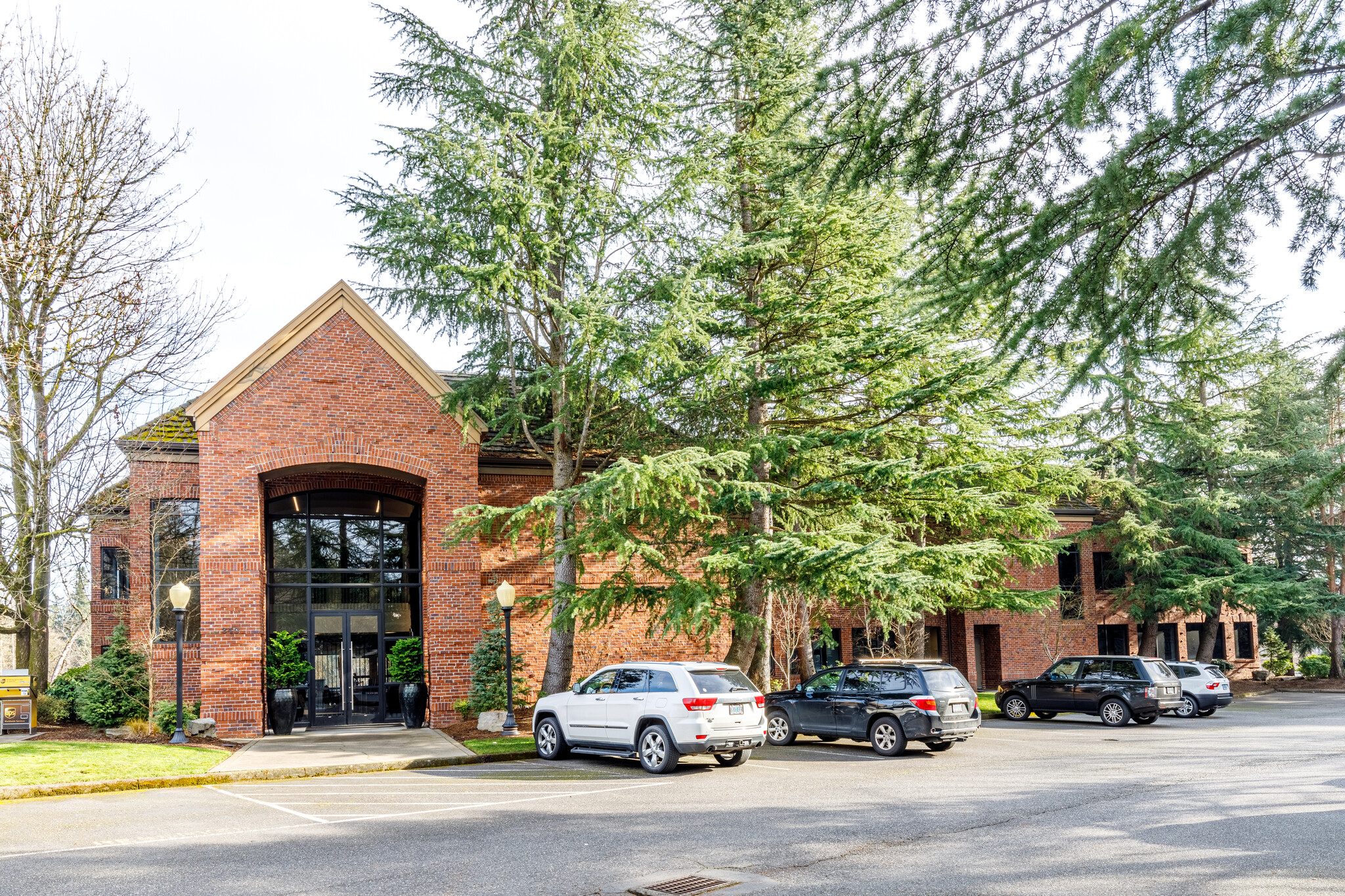 340 Oswego Pointe Dr, Lake Oswego, OR for sale Building Photo- Image 1 of 1